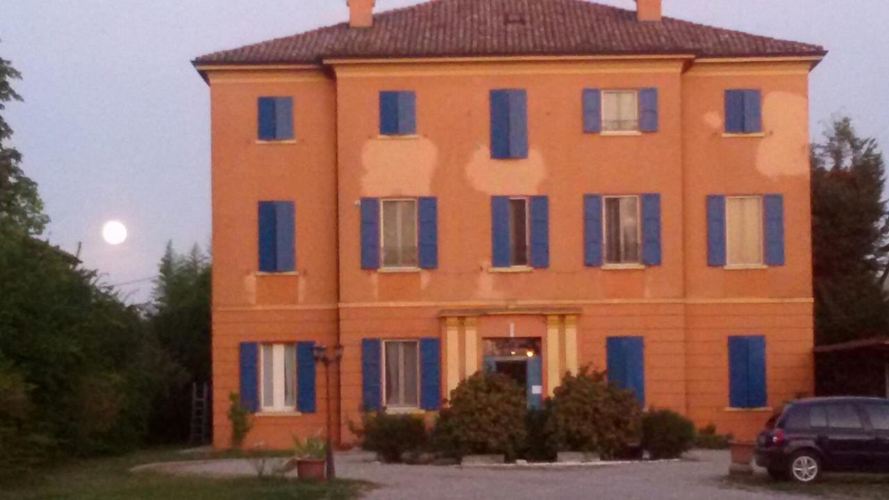 Locanda Andrea Da Carlo Carpi Buitenkant foto